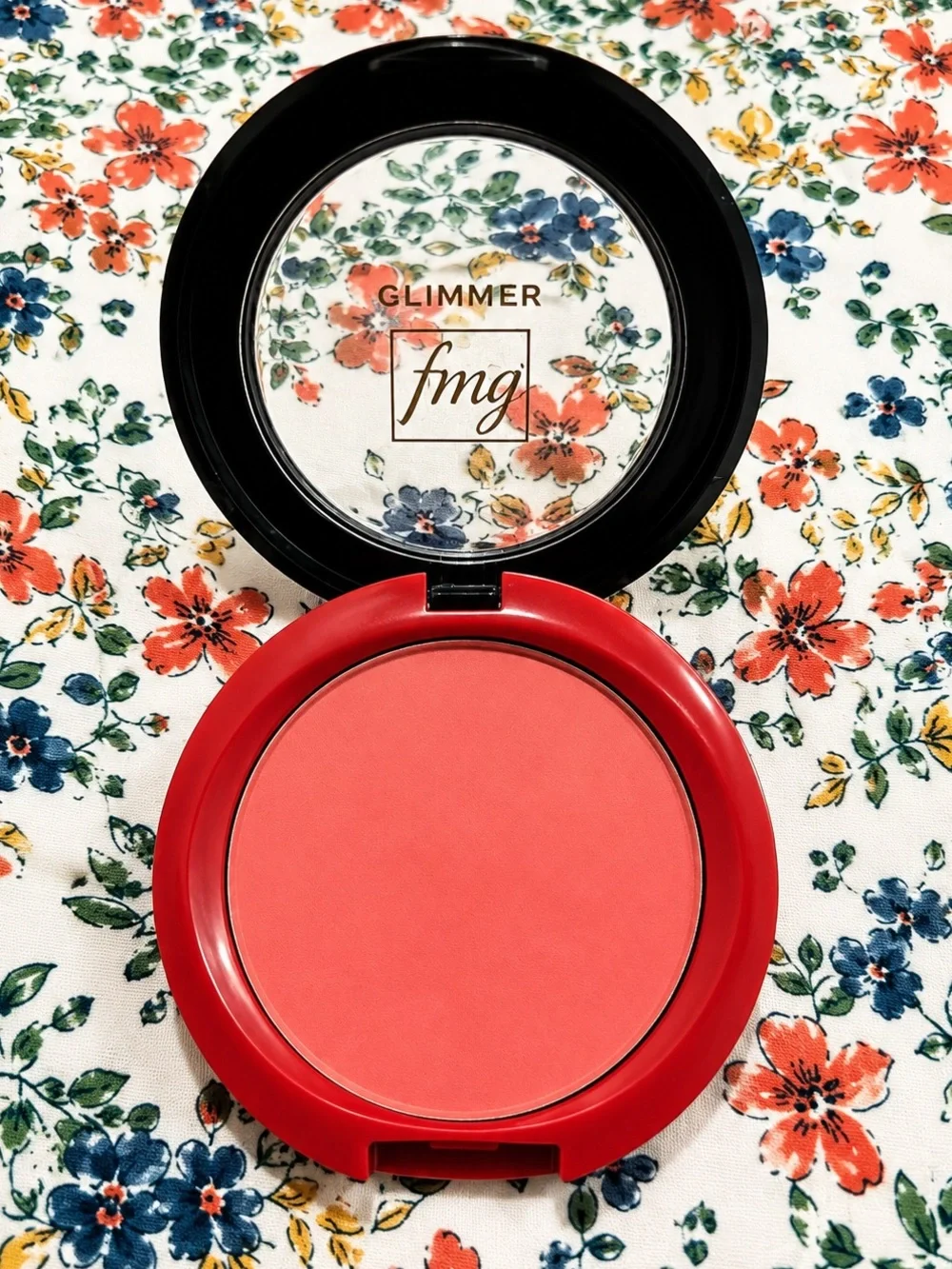 fmg Glimmer Powder Blush color petal pink
